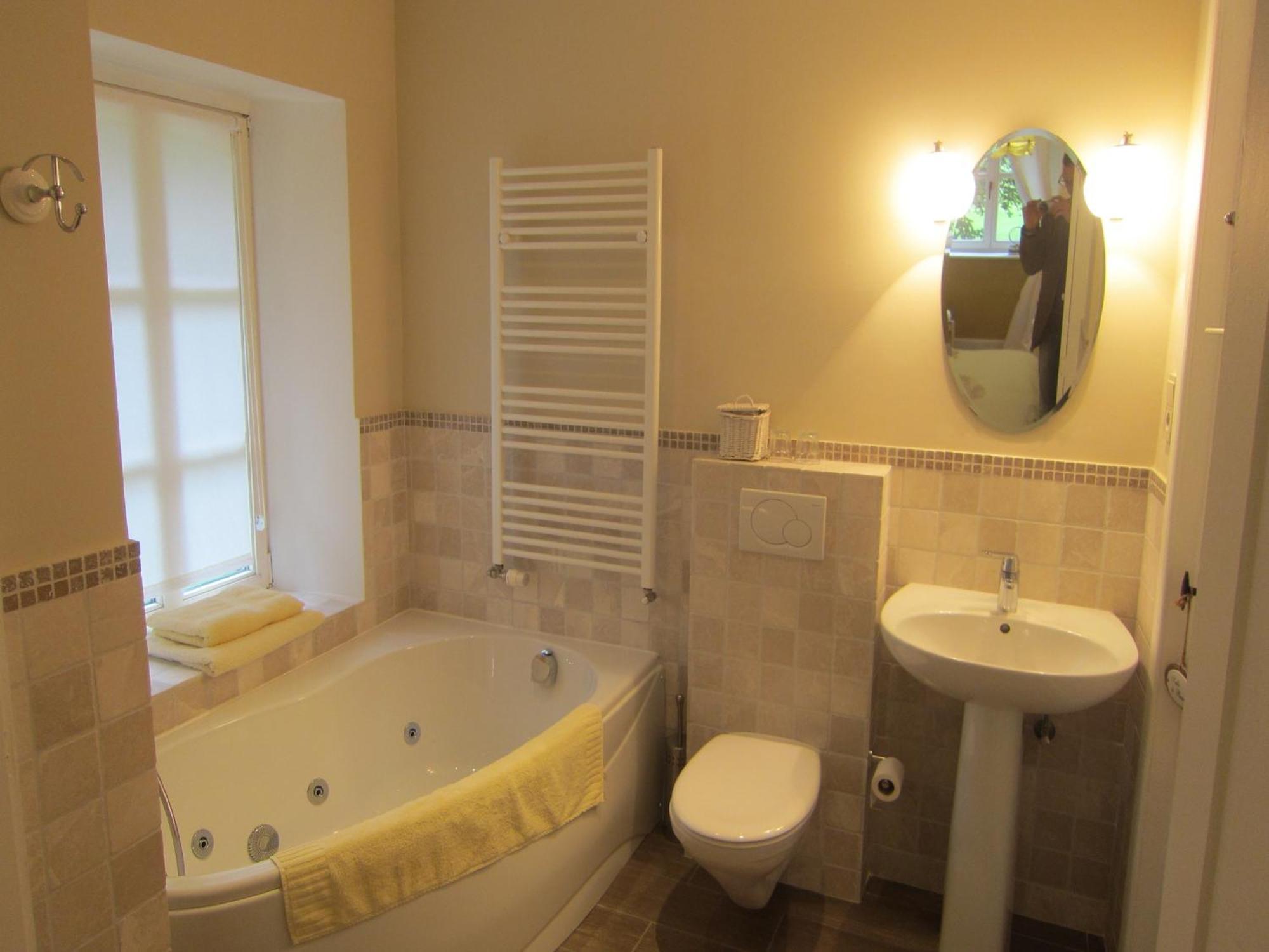 Delightful Castle In Bastogne With Bubble Bath Βίλα Εξωτερικό φωτογραφία